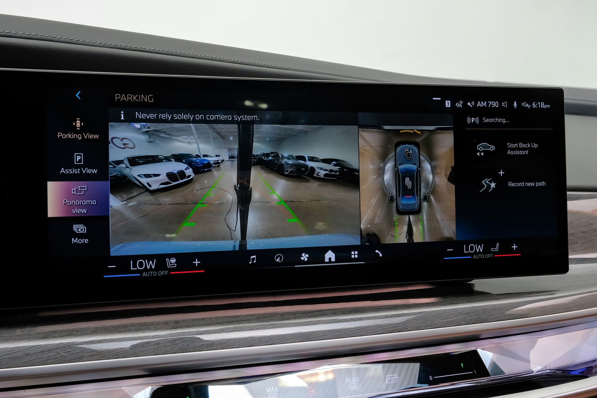 Used 2023 BMW 740i image 27