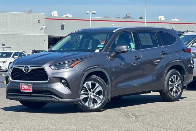 Certified 2022 Toyota Highlander XLE