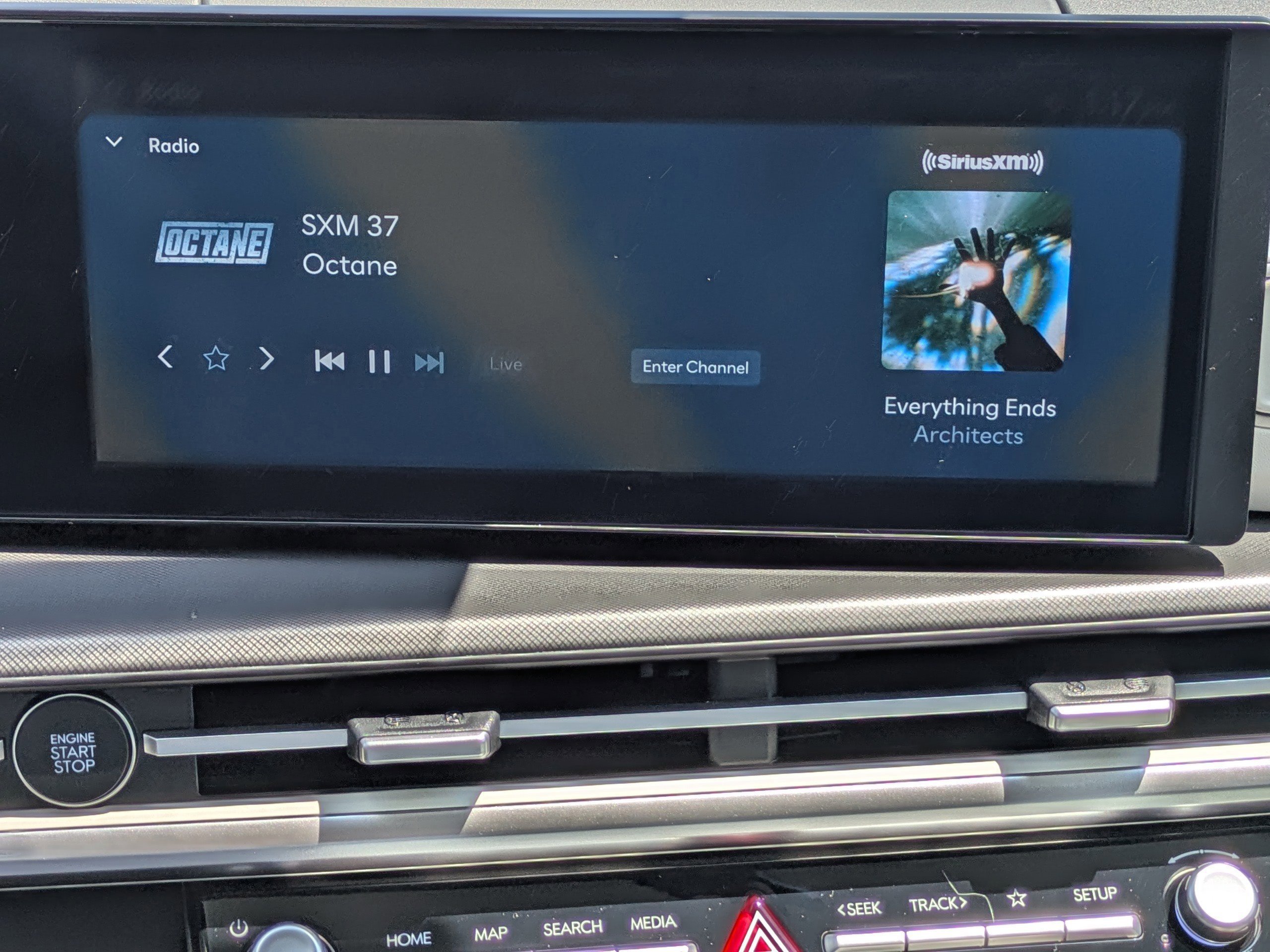 New 2026 Hyundai Santa Fe SE image 18