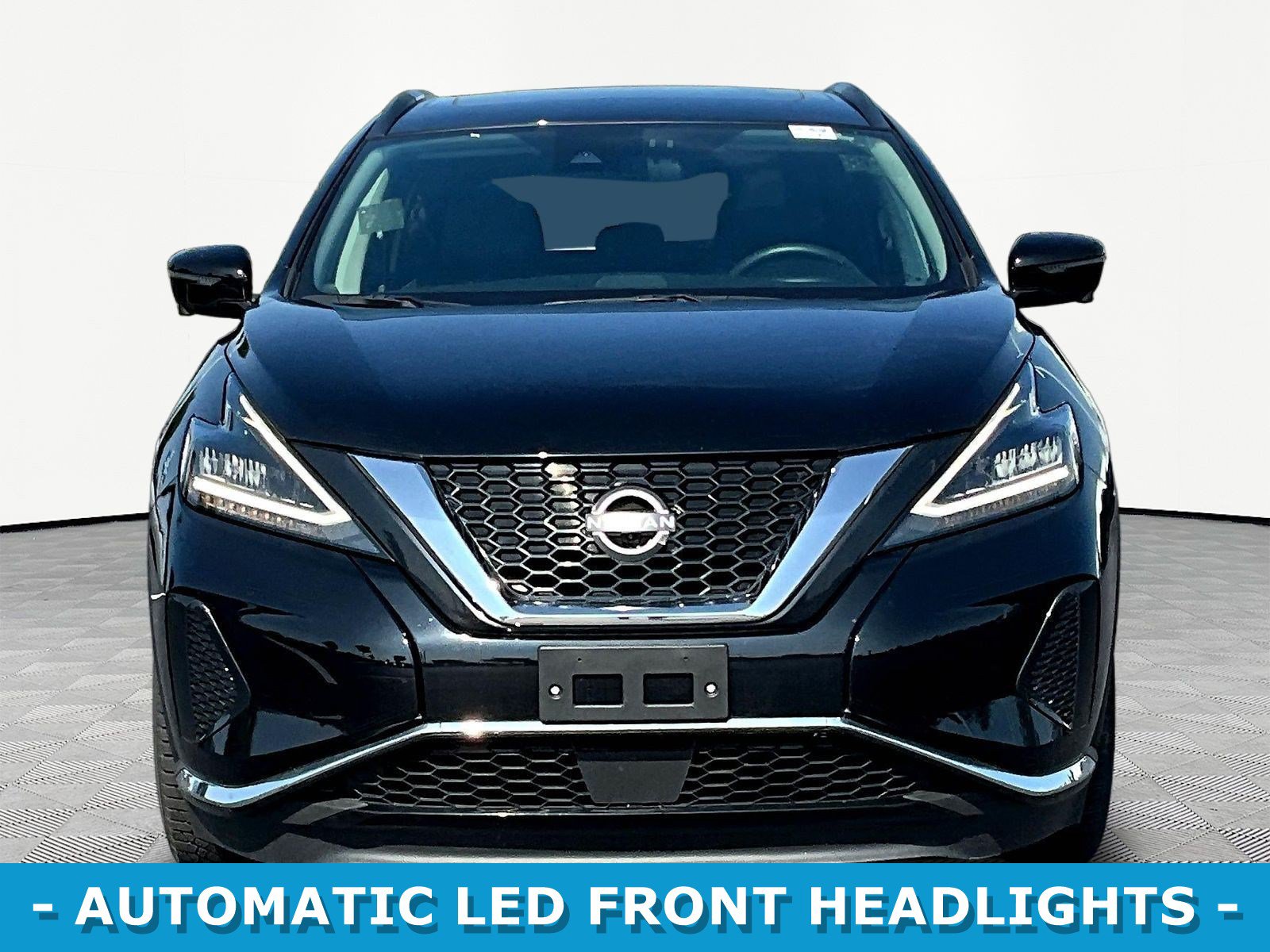 Used 2024 Nissan Murano SV AWD/4WD image 2