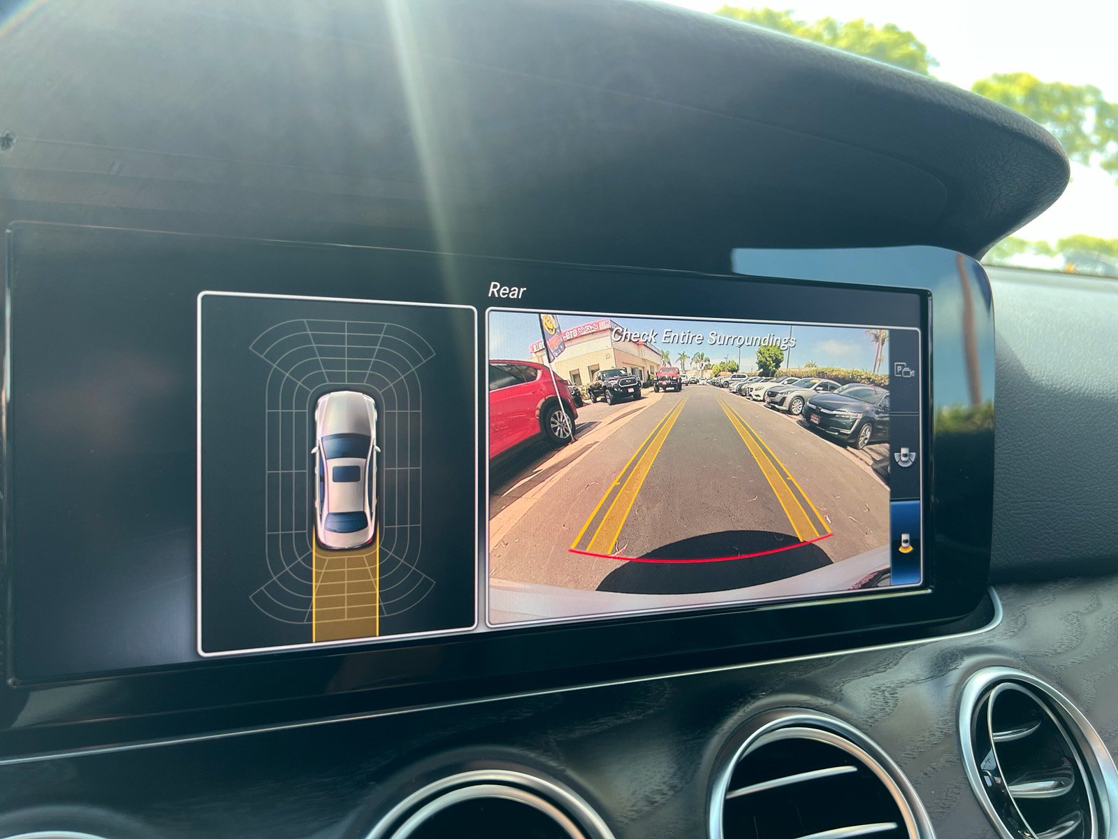 Used 2018 Mercedes-Benz E 300 w/ Premium 2 Package (Q02) image 20