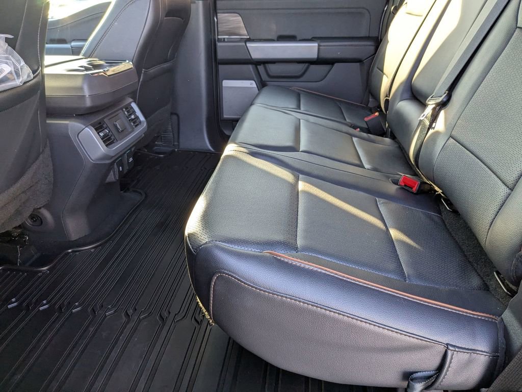 Used 2024 Ford F150 Lariat w/ FX4 Off-Road Package image 24