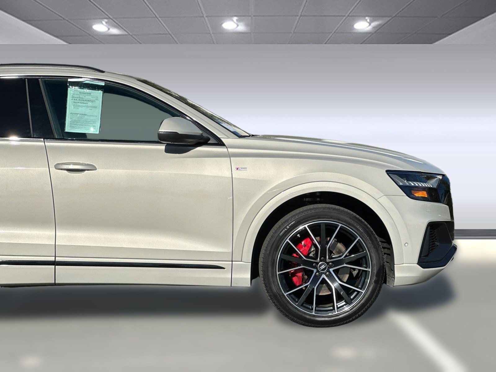 Used 2023 Audi Q8 Prestige w/ Prestige Package image 33