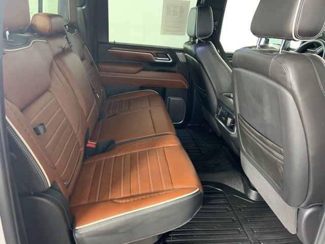Used 2026 GMC Sierra 3500 Denali Ultimate AWD/4WD image 15