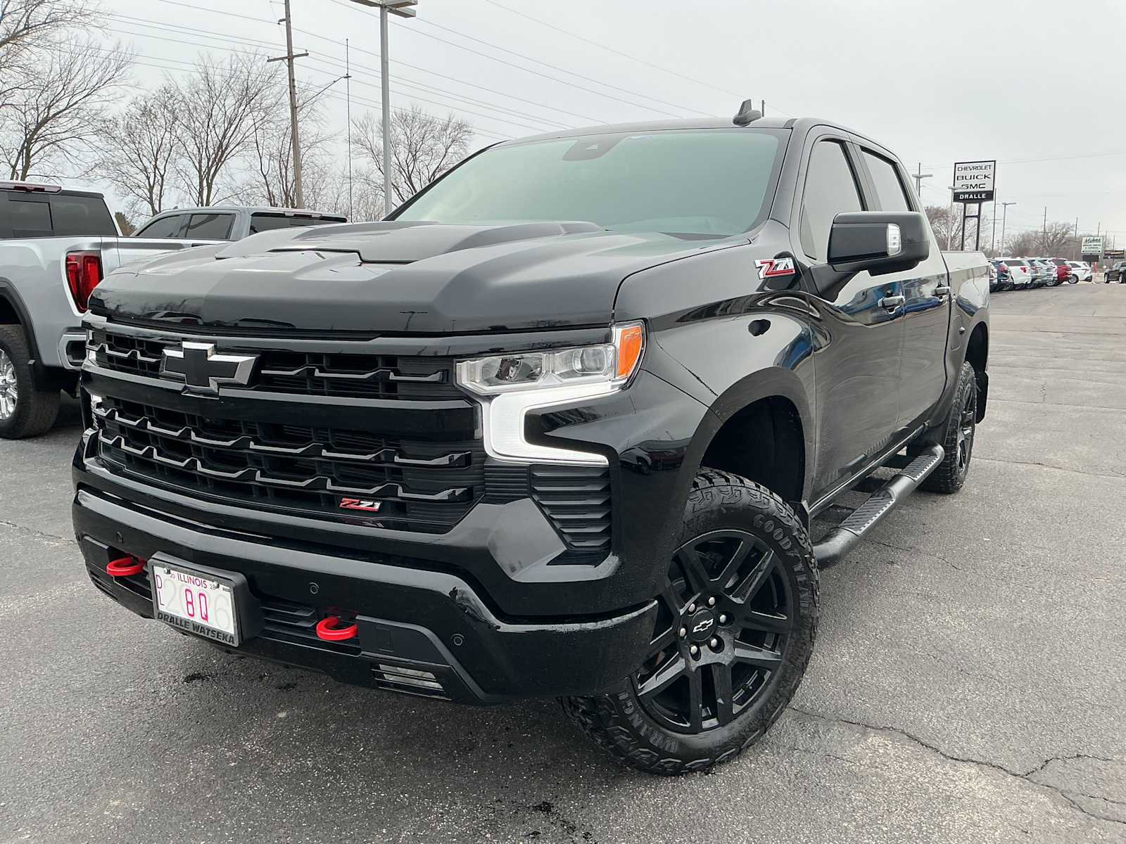 Used 2025 Chevrolet Silverado 1500 LT Trail Boss AWD/4WD image 3