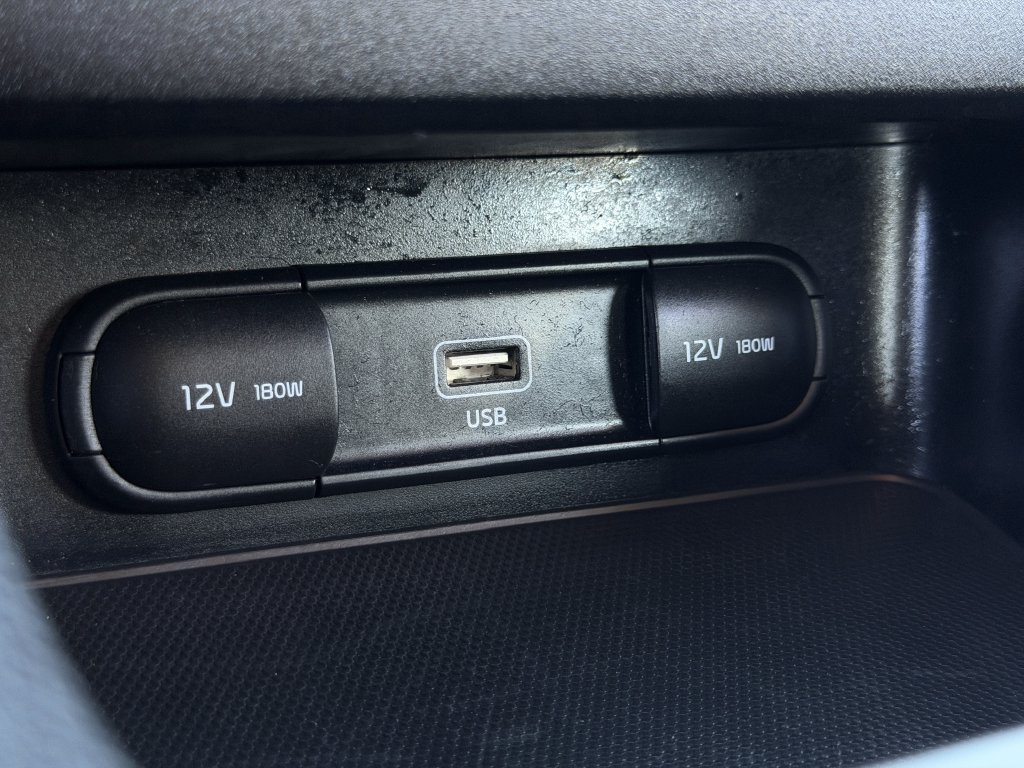 Used 2022 Kia Forte LXS FWD image 20