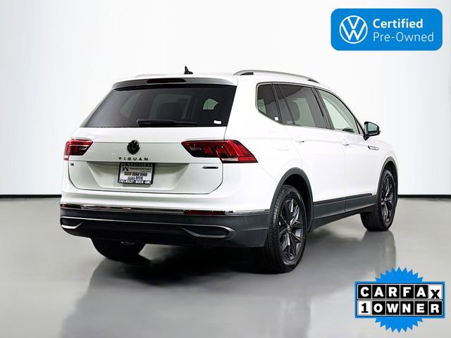 Certified 2022 Volkswagen Tiguan SE w/ Panoramic Sunroof Package image 7