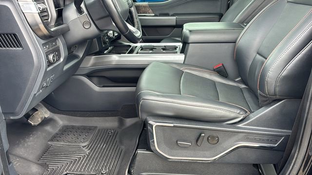 Used 2023 Ford F350 Lariat w/ Lariat Ultimate Package image 25