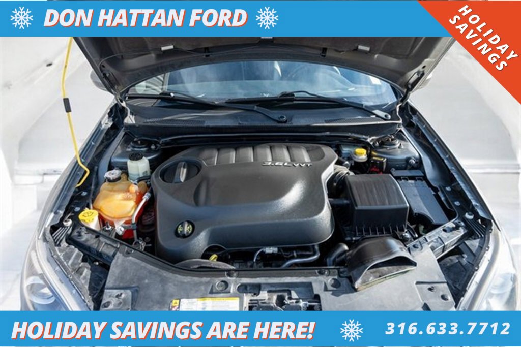 Used 2013 Chrysler 200 Limited image 36