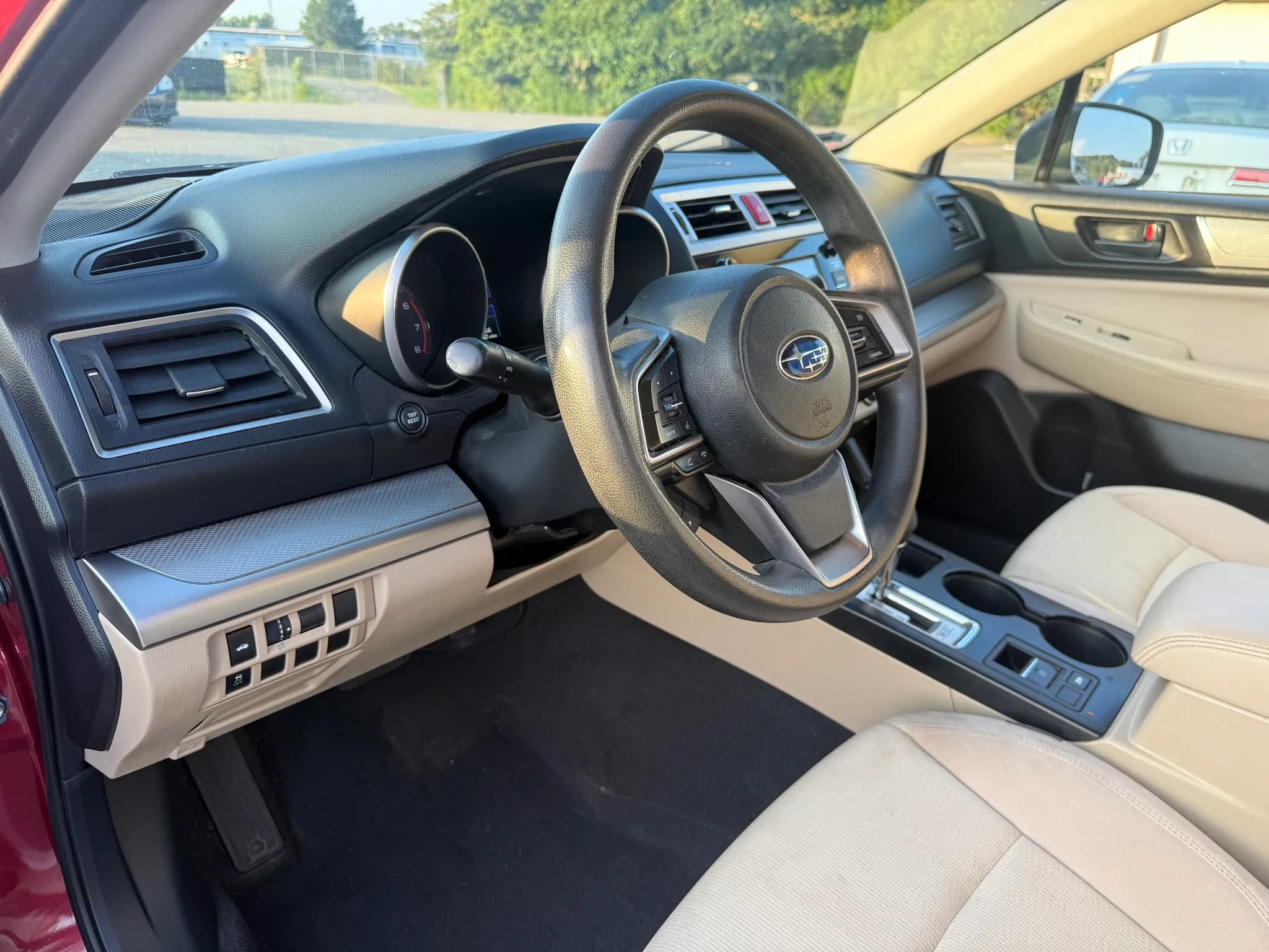Used 2018 Subaru Legacy 2.5i w/ Alloy Wheel Package AWD/4WD image 16