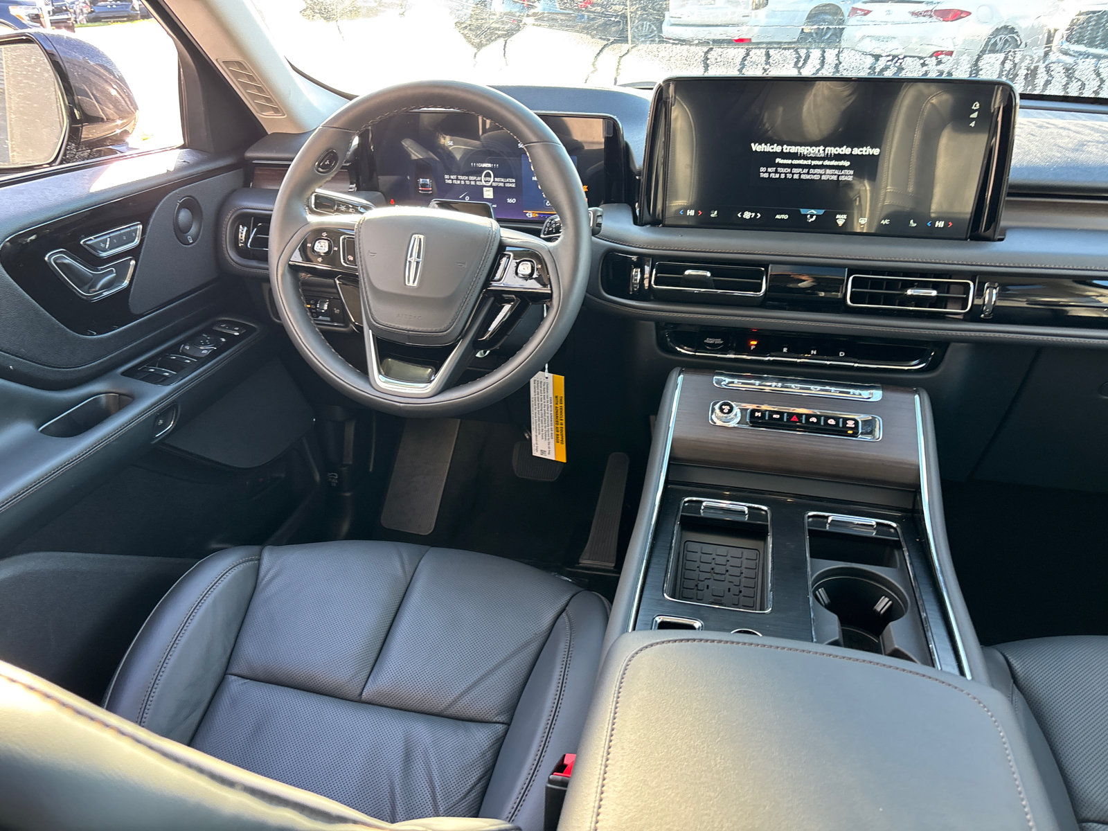 New 2027 Lincoln Aviator Reserve w/ Jet Appearance Package AWD/4WD image 29