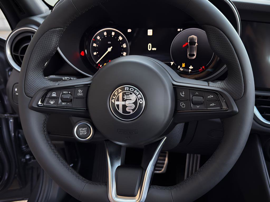 New 2026 Alfa Romeo Giulia w/ Driving Assist Package RWD image 24