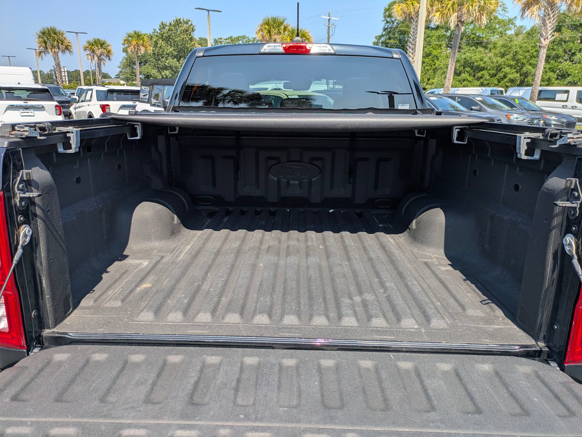 Used 2021 Ford Ranger XLT w/ Equipment Group 301A Mid AWD/4WD image 17
