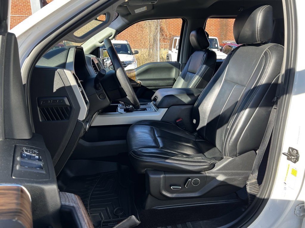 Used 2018 Ford F150 Lariat w/ Equipment Group 502A Luxury image 12