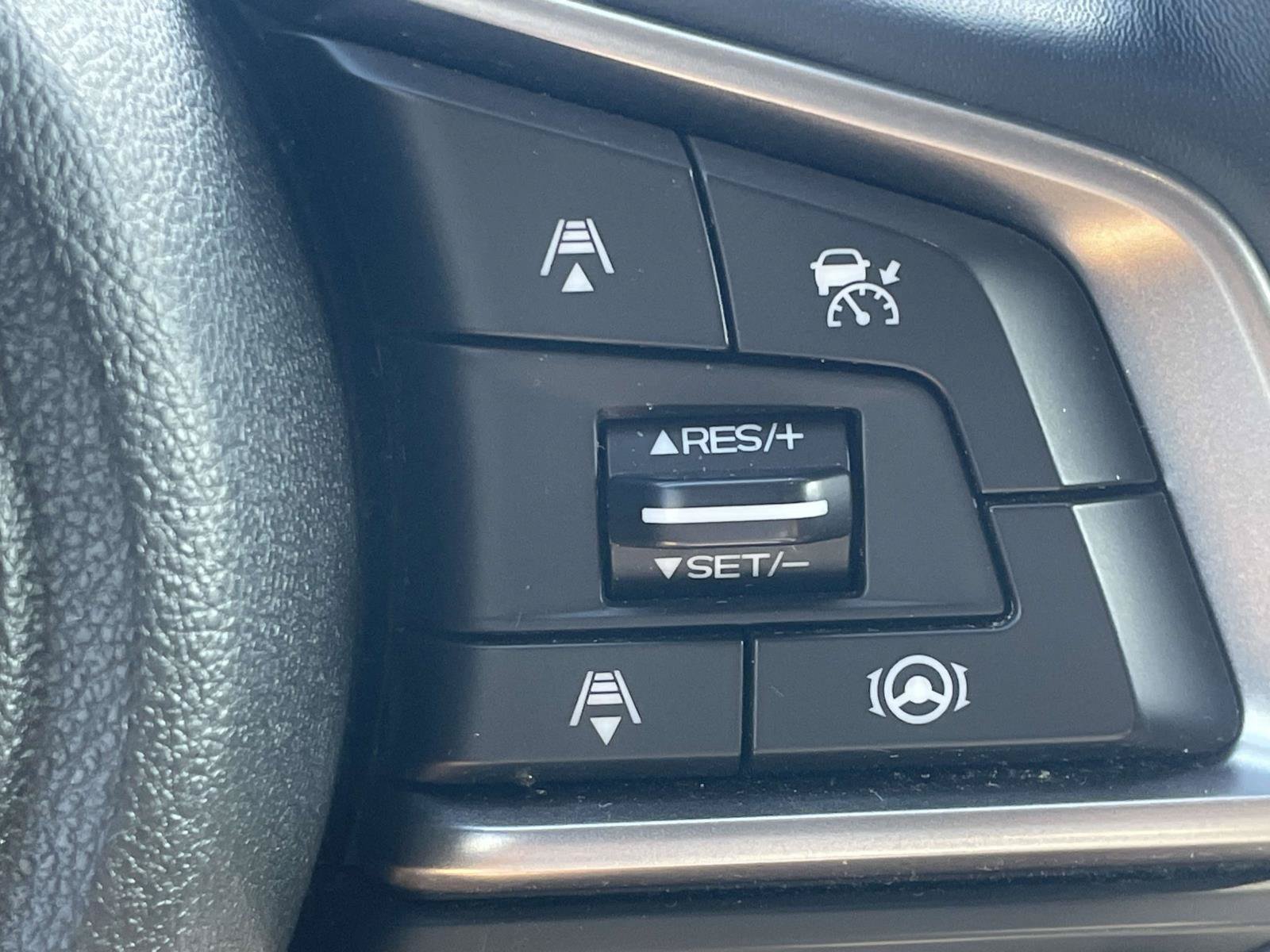 Used 2020 Subaru Outback Touring XT AWD/4WD image 26