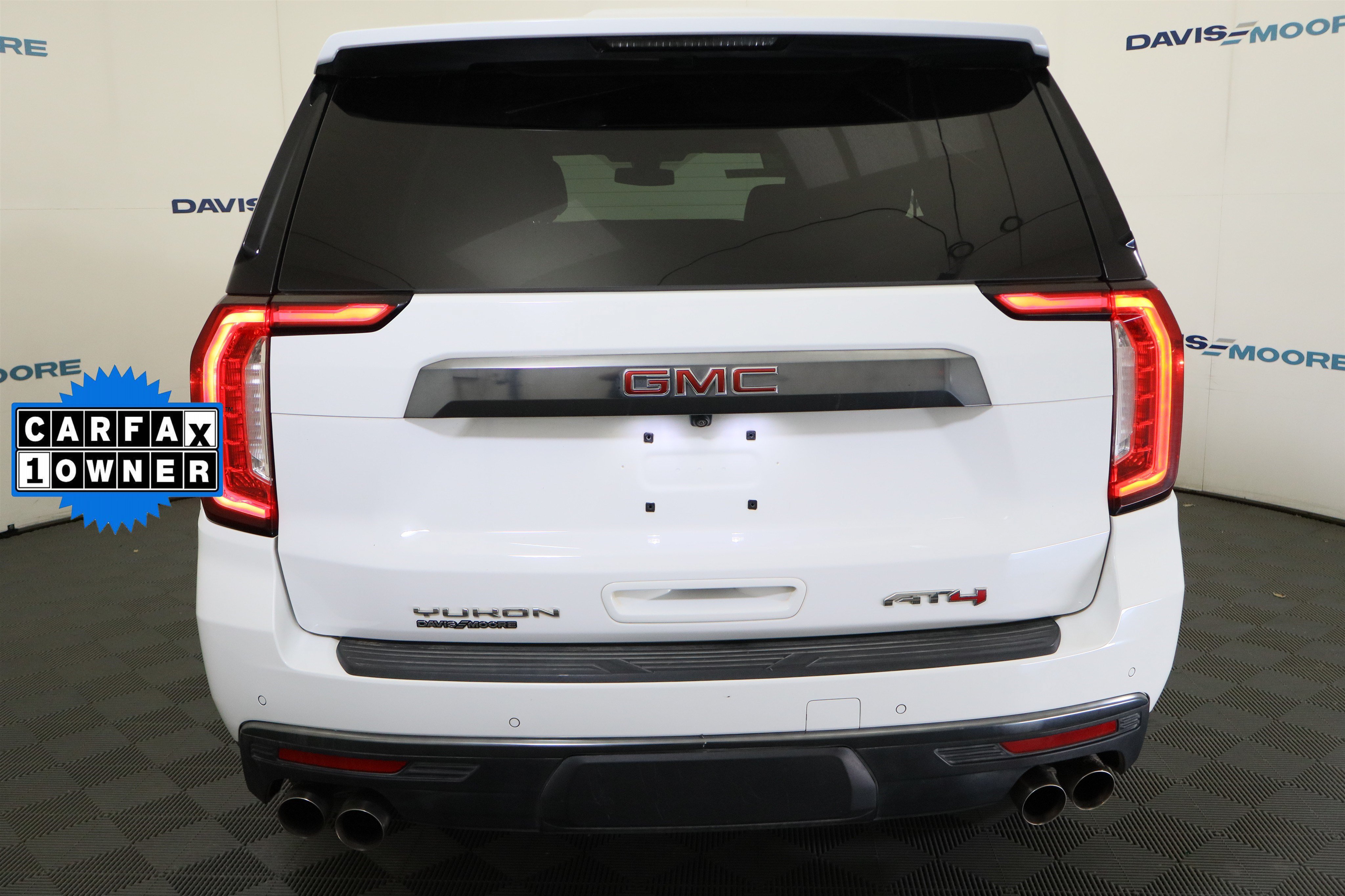 Certified 2022 GMC Yukon AT4 w/ Technology Package AWD/4WD image 8