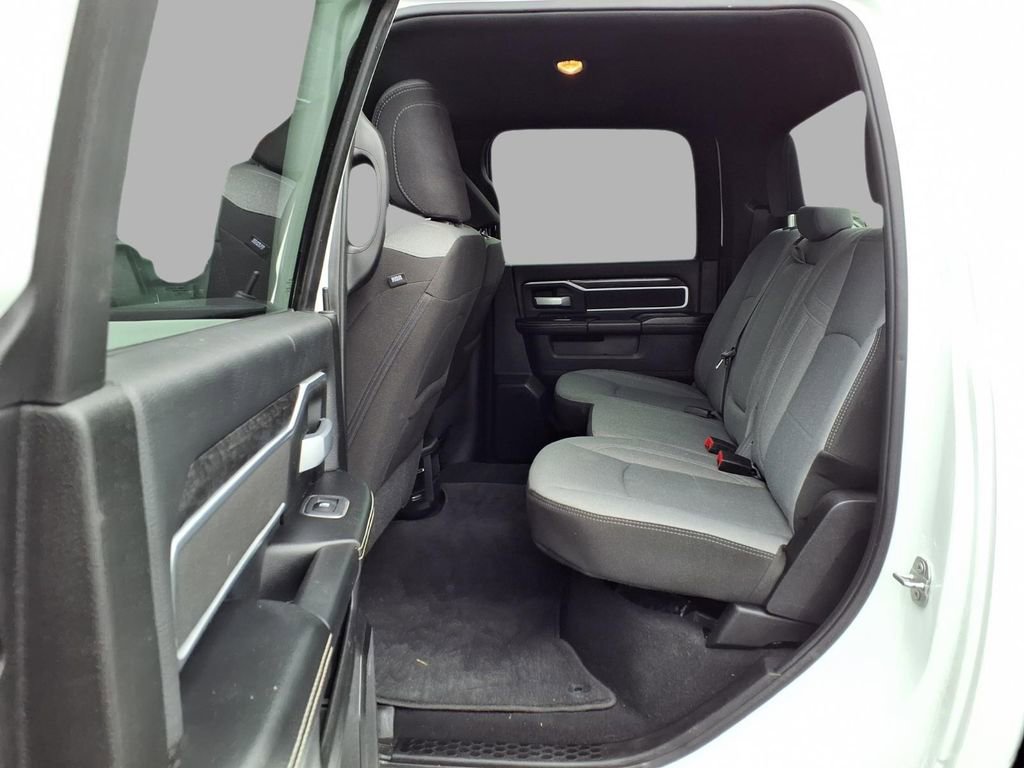 Used 2024 RAM 2500 Big Horn AWD/4WD image 24