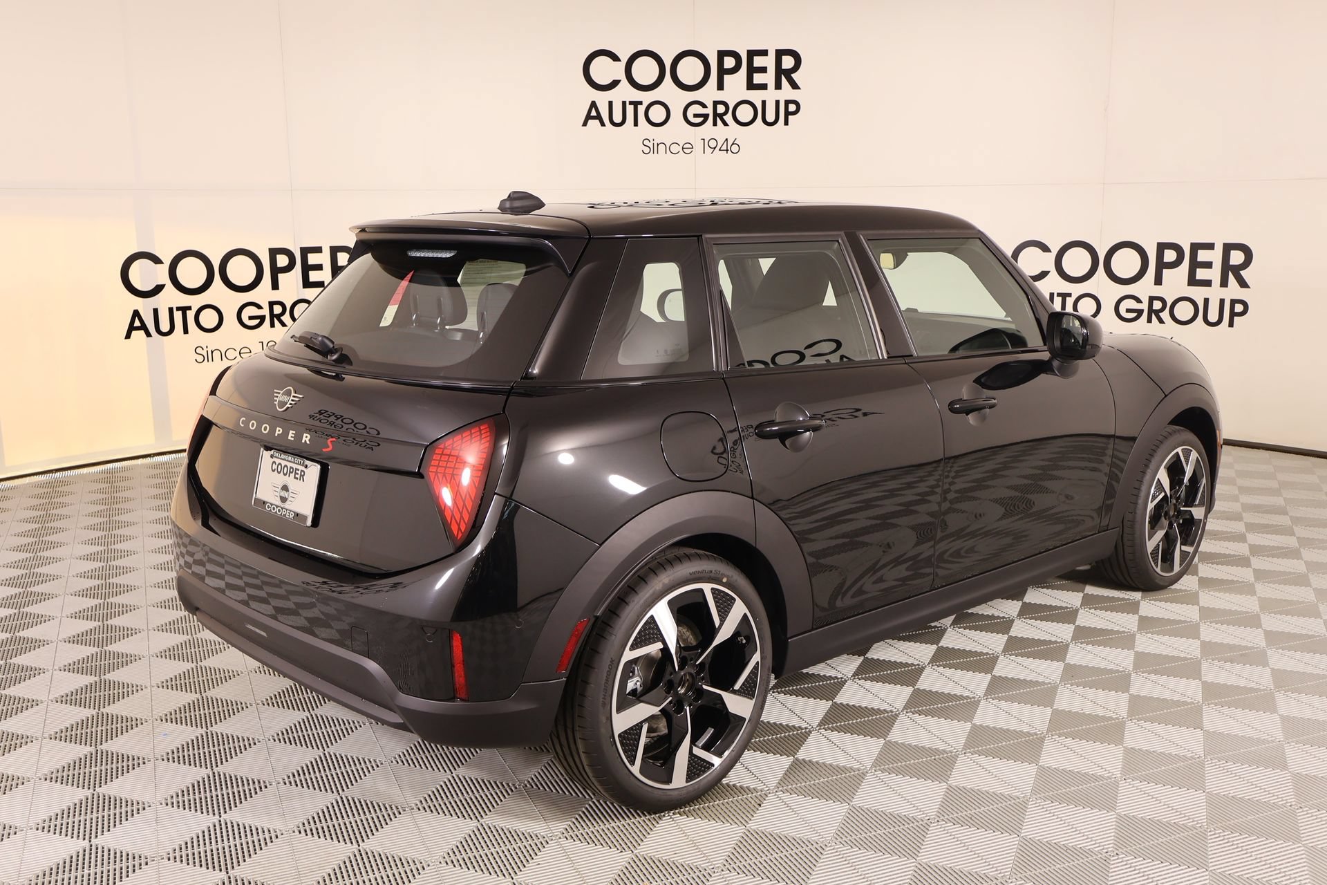 New 2026 MINI Cooper S FWD image 20
