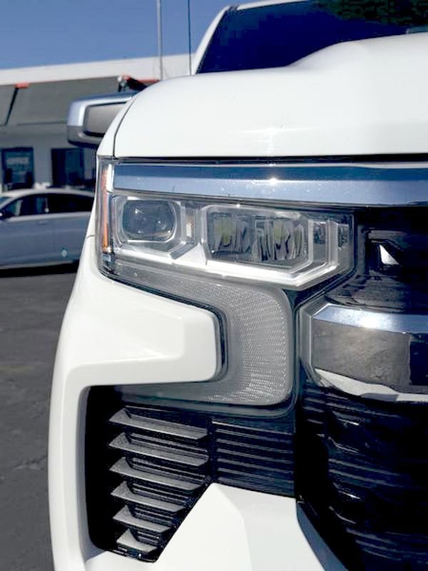 Used 2023 Chevrolet Silverado 1500 LT image 9