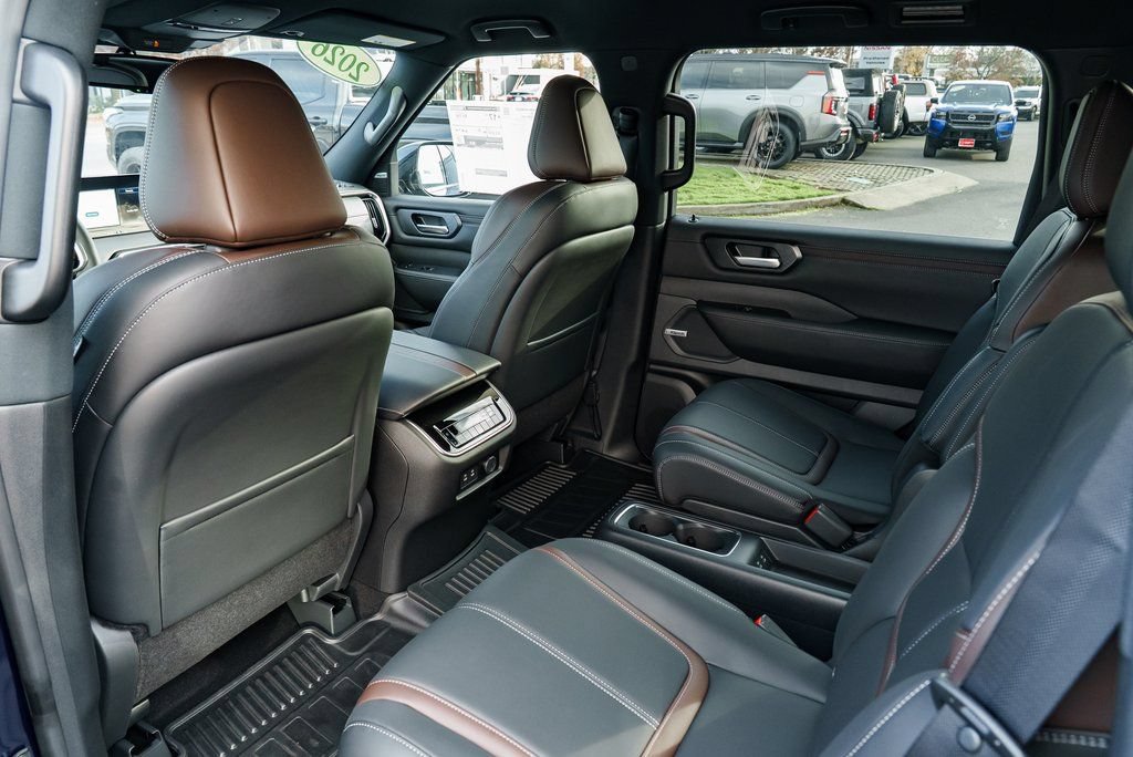 New 2026 Nissan Armada SL w/ Captain's Chari Seat Package AWD/4WD image 25