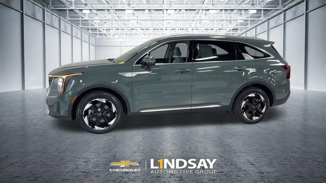 Used 2025 Kia Sorento EX AWD/4WD image 6
