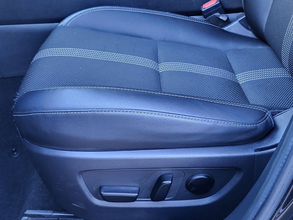 Used 2024 MAZDA CX-50 AWD 2.5 S w/ Preferred Package image 22