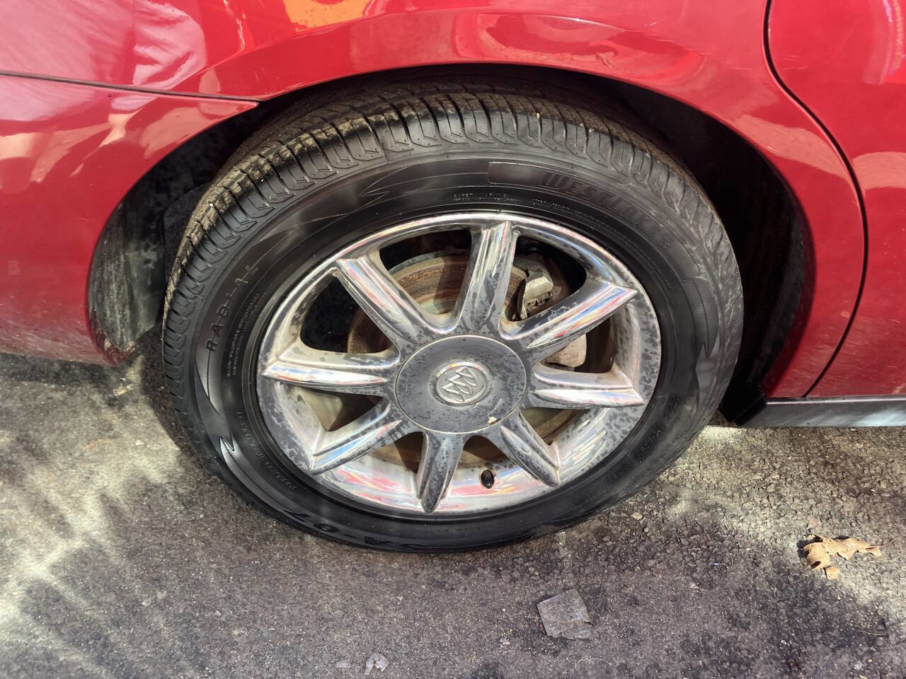 Used 2005 Buick LaCrosse CX w/ Silver Convenience Package image 13