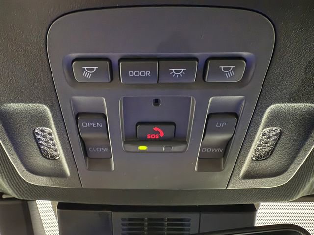 Used 2025 Toyota Camry SE w/ Multimedia Upgrade Package FWD image 24