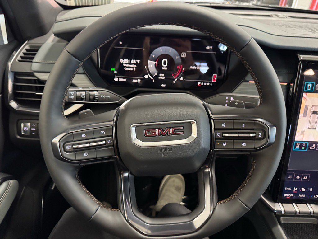 New 2026 GMC Acadia AT4 w/ Luxury Package image 26
