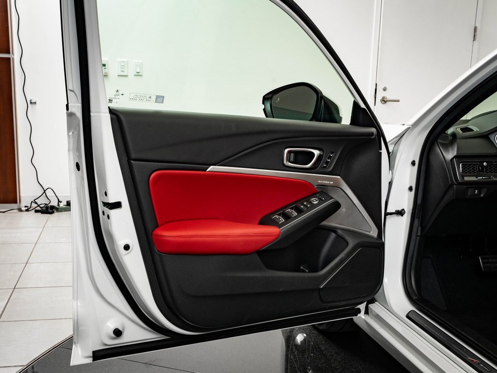 Certified 2025 Acura Integra A-Spec image 28