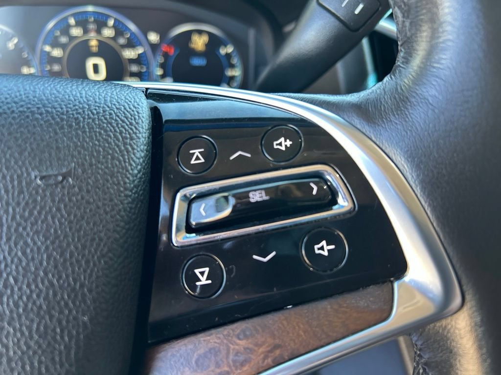 Used 2015 Cadillac Escalade ESV Premium AWD/4WD image 18