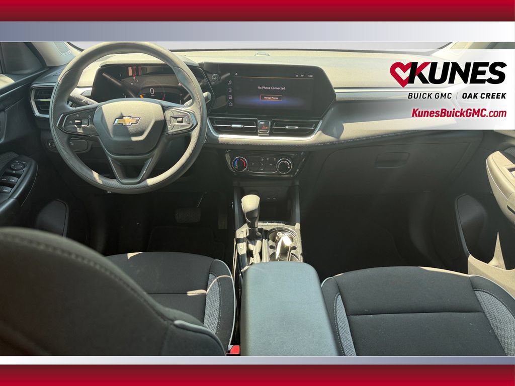 Used 2025 Chevrolet TrailBlazer LT FWD image 25