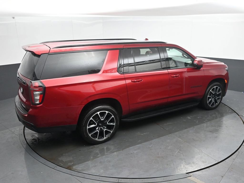 Used 2023 Chevrolet Suburban RST image 39