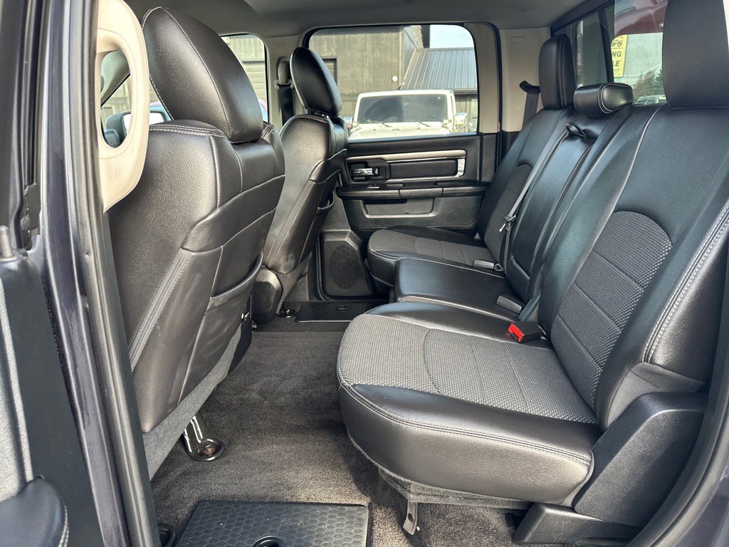 Used 2016 RAM 1500 Sport w/ Convenience Group AWD/4WD image 18