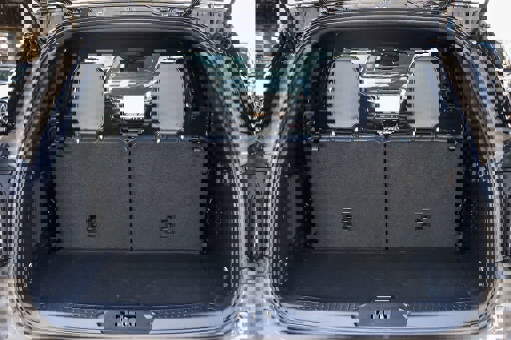 New 2026 Ford Explorer ST w/ Sun And Sound Package image 27