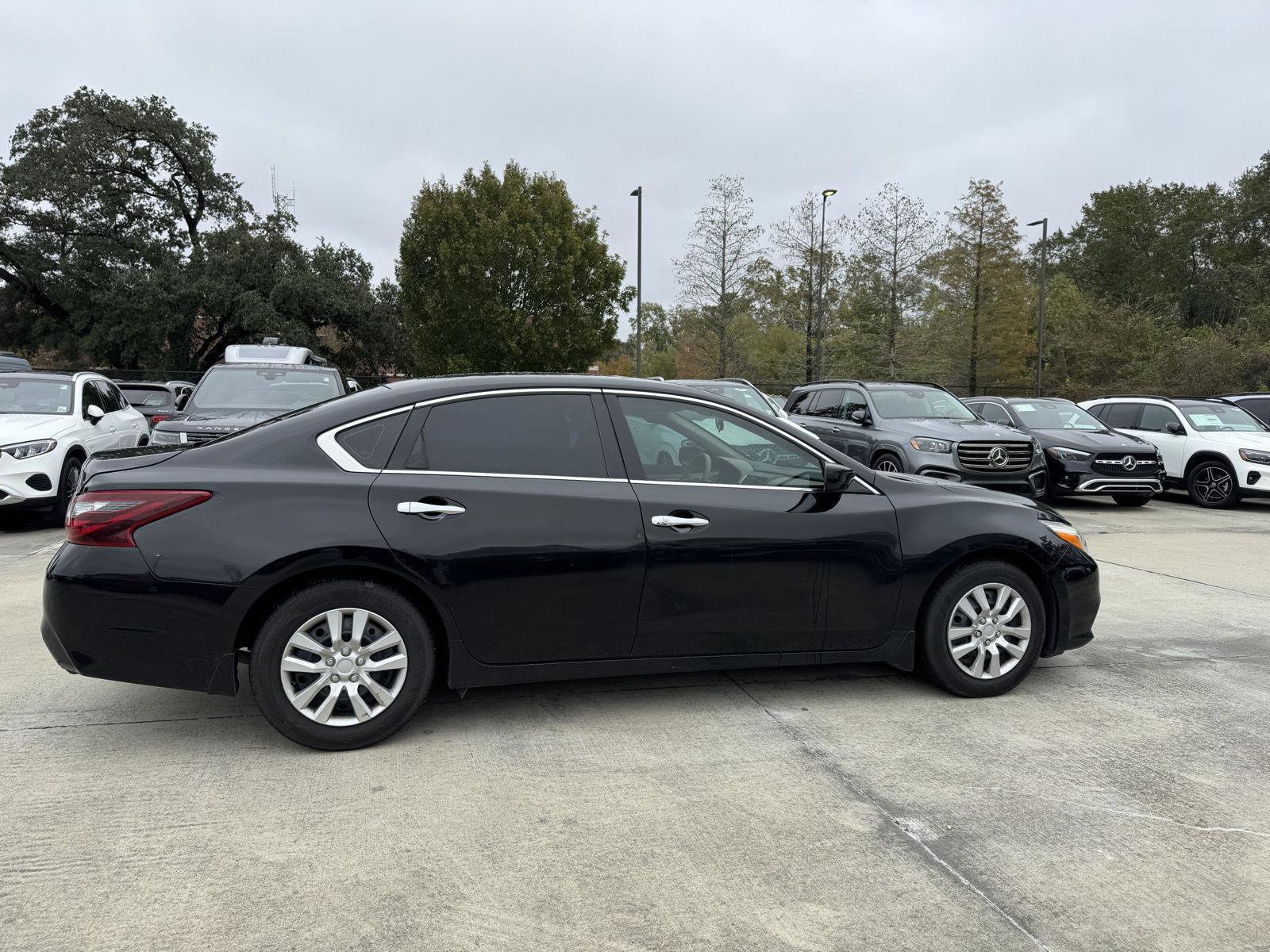 Used 2016 Nissan Altima 2.5 S w/ Power Driver Seat Package image 23