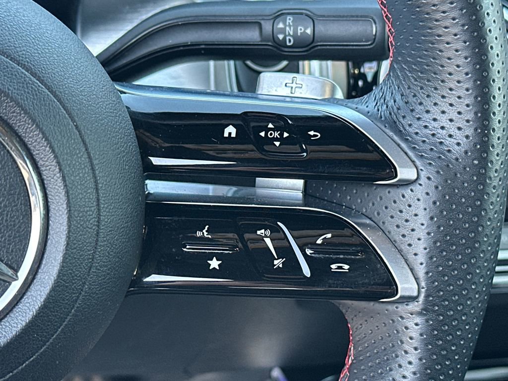 Certified 2024 Mercedes-Benz GLB 250 image 28