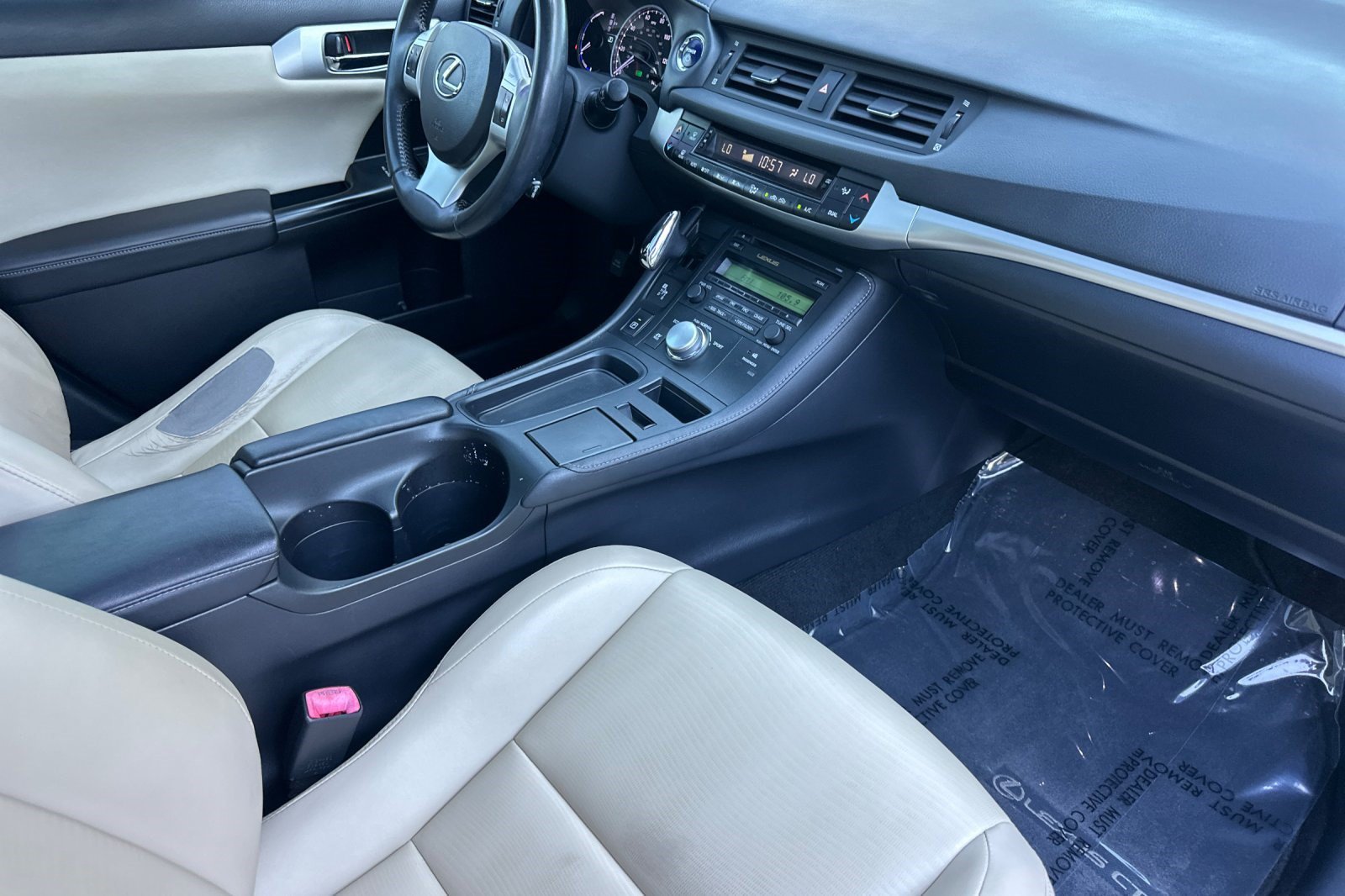 Used 2013 Lexus CT 200h FWD image 31