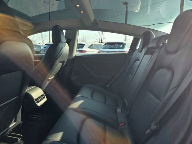 Used 2023 Tesla Model 3 Standard Range image 21