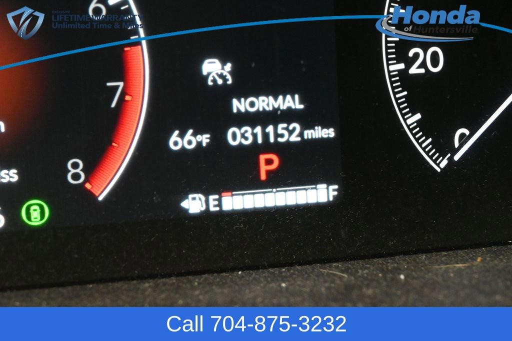 Used 2024 Honda Pilot Touring image 19