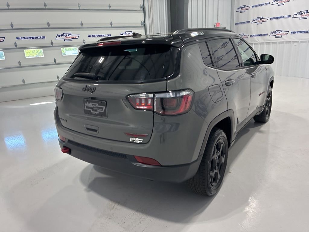 Used 2024 Jeep Compass Trailhawk AWD/4WD image 5