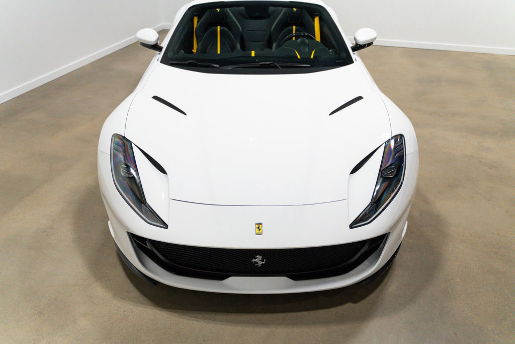 Used 2022 Ferrari 812 GTS RWD image 8