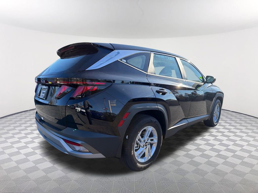 New 2026 Hyundai Tucson SE image 5