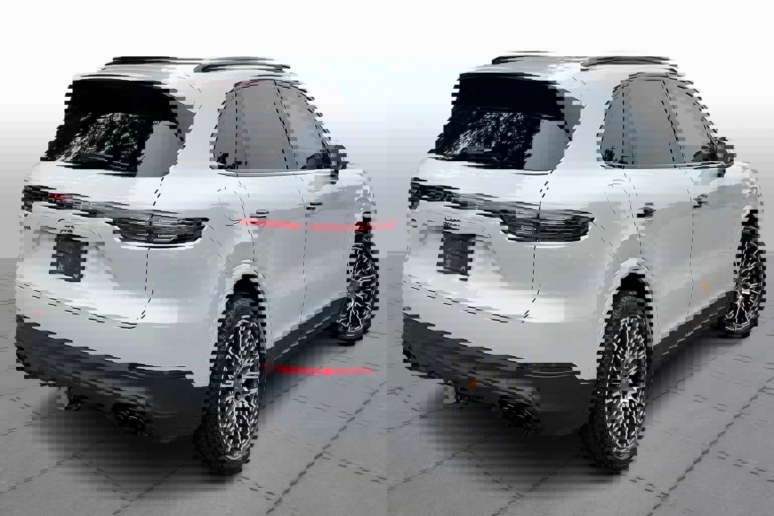 Used 2022 Porsche Cayenne Platinum Edition image 11