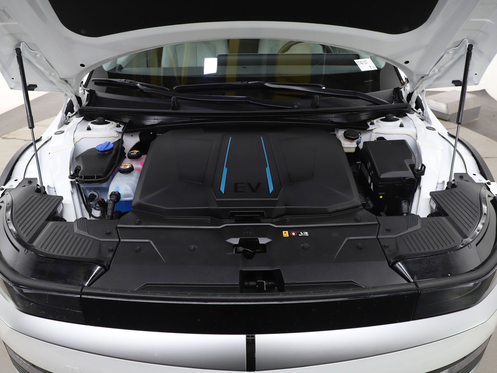 Used 2023 Hyundai Ioniq 5 SEL image 28