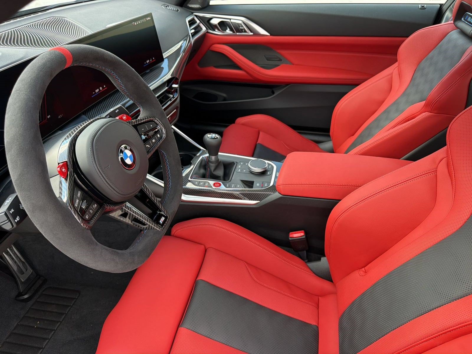 New 2027 BMW M4 Coupe w/ M Carbon Exterior Package RWD image 4