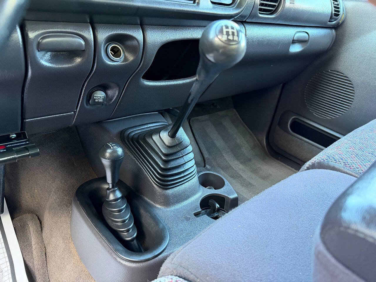 Used 2002 Dodge Ram 2500 Truck 4x4 Quad Cab image 23