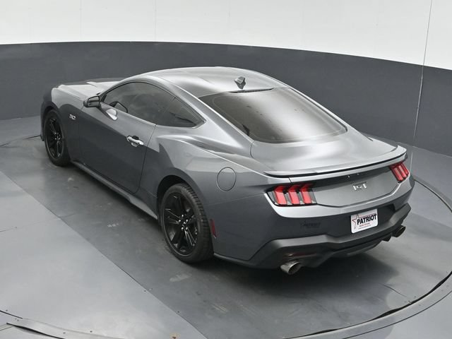 Used 2024 Ford Mustang GT RWD image 34
