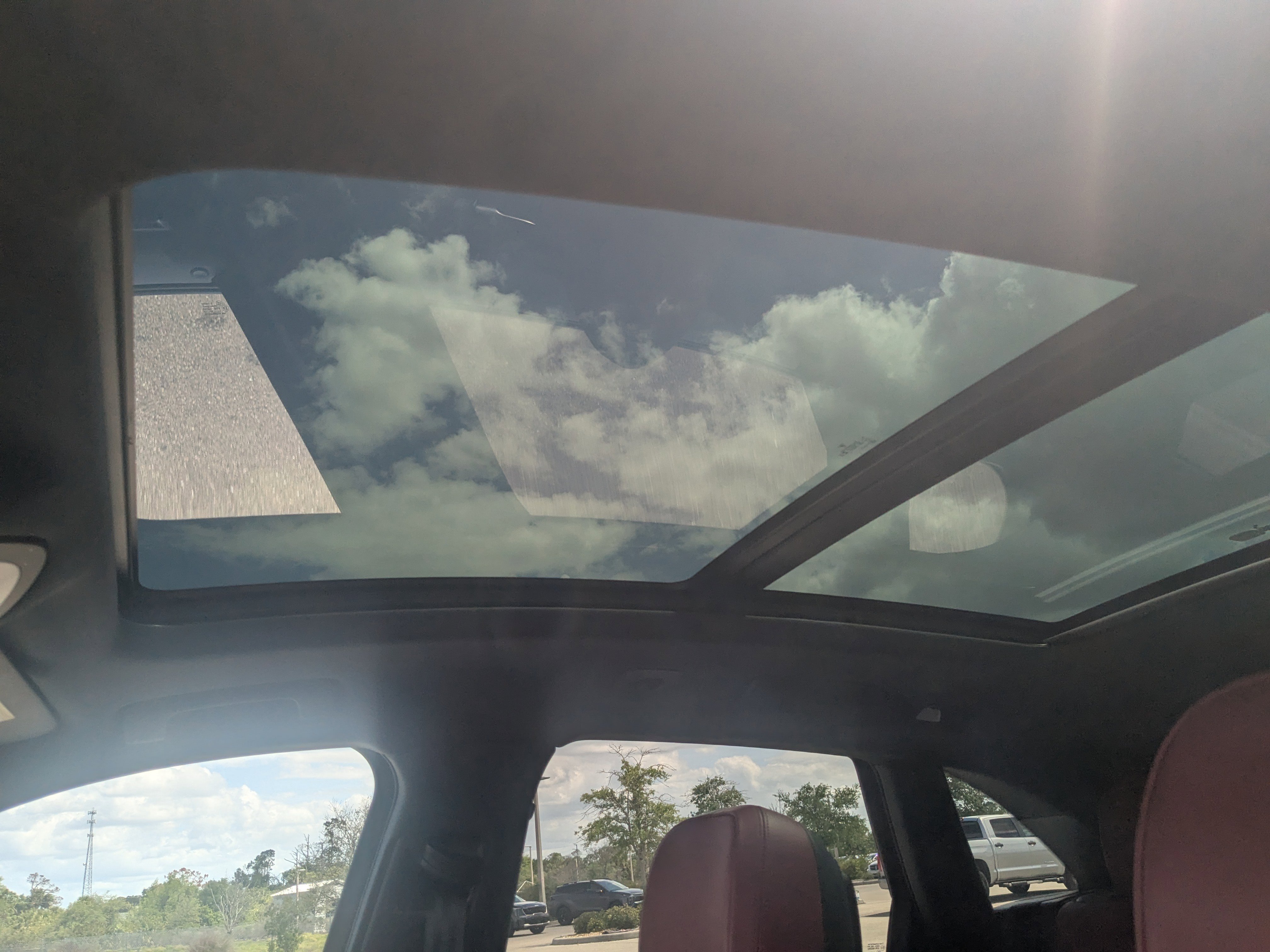 Used 2023 Porsche Macan Turbo image 20