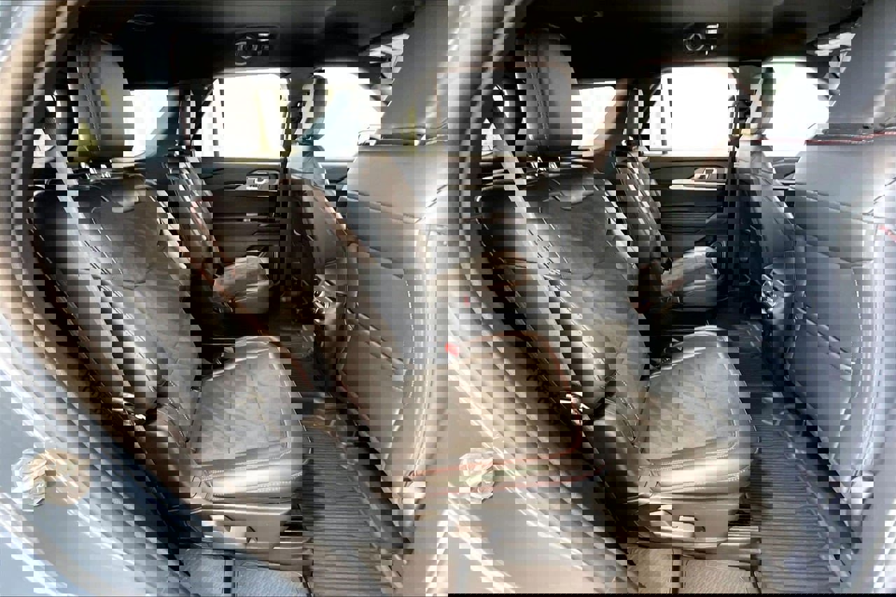 Certified 2025 Ford Explorer ST image 20